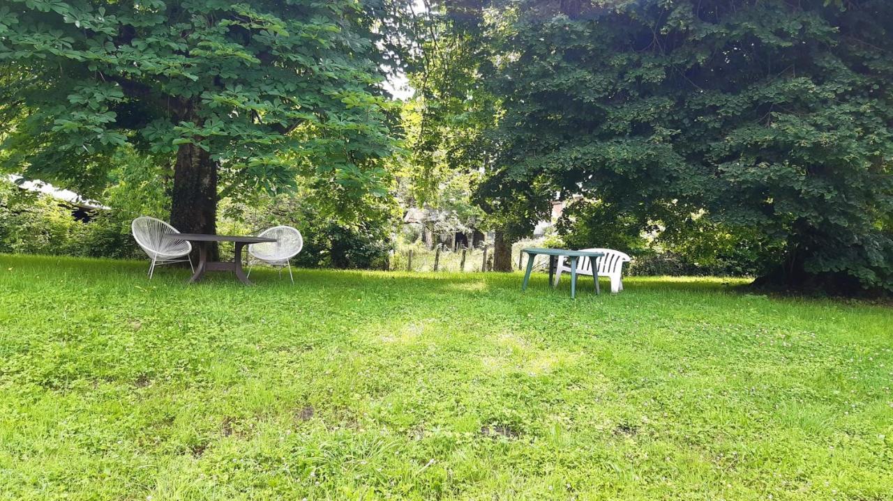Appartement Charmant Orgnac-Sur-Vezere Avec Jardin Et Parking Dış mekan fotoğraf