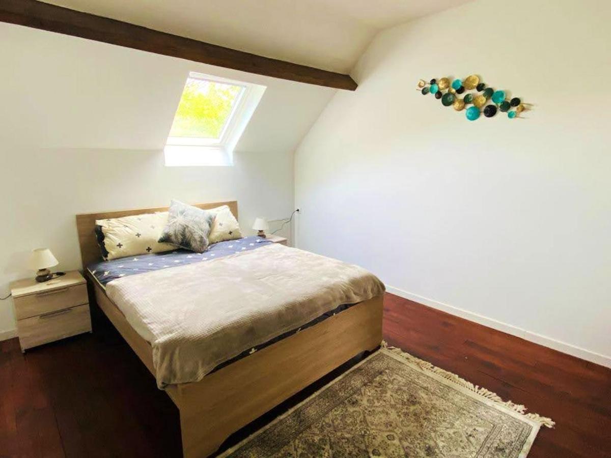 Appartement Charmant Orgnac-Sur-Vezere Avec Jardin Et Parking Dış mekan fotoğraf