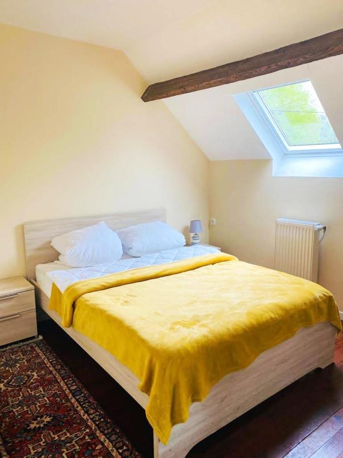 Appartement Charmant Orgnac-Sur-Vezere Avec Jardin Et Parking Dış mekan fotoğraf
